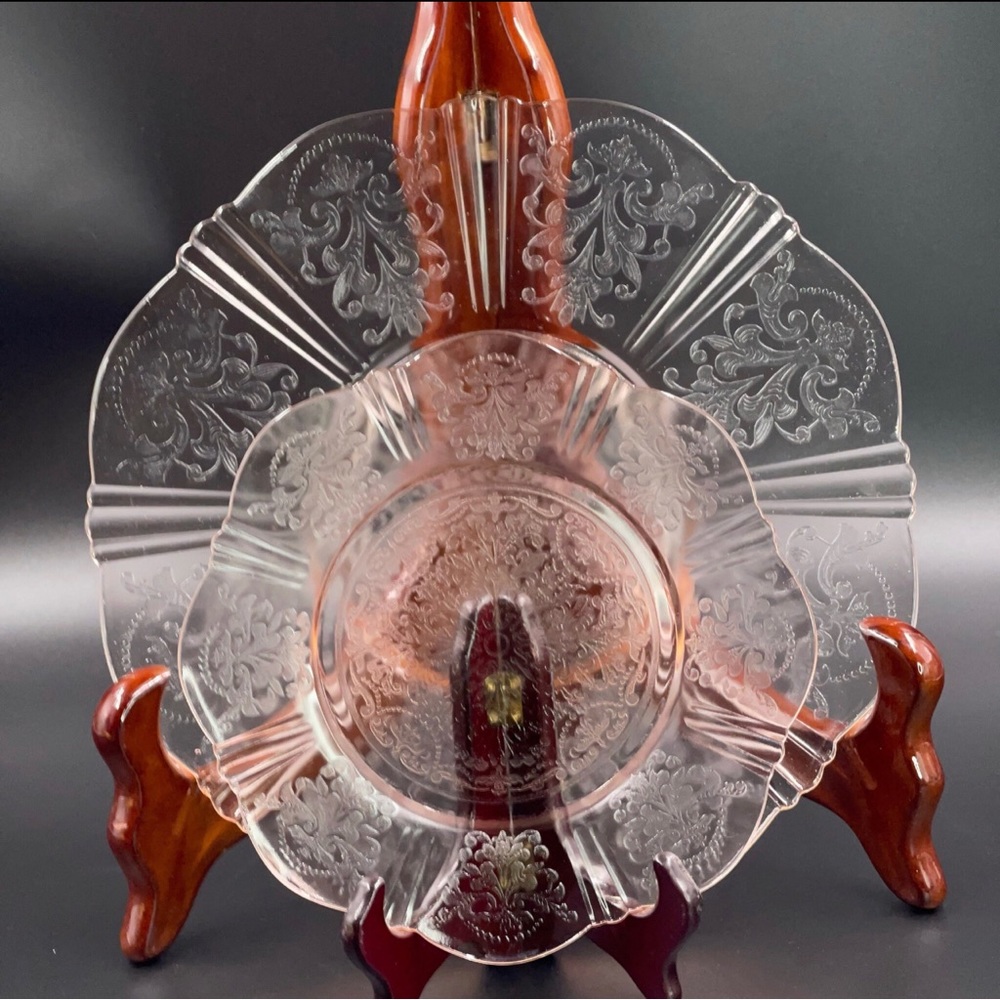 MacBeth-Evans American Sweetheart PinkDepression Glass Cake Plate/ Sandwich